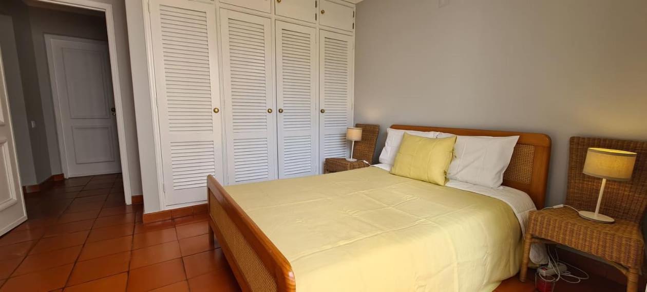 Ferienwohnung Apartamento Solar Dos Pinheiros Quarteira Exterior foto